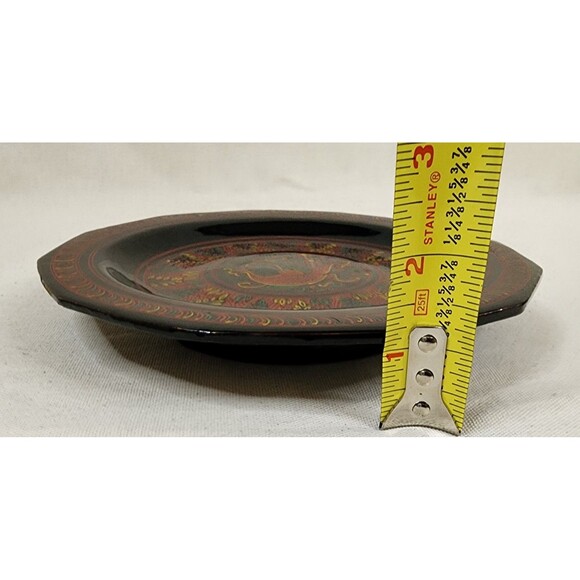 Vintage Hand-Painted 12-Sided Folk Art Wood Plates – Set of 4 (1970s–1980s) - Picture 14 of 14